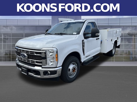 2023 Ford F-350SD XL Chassis