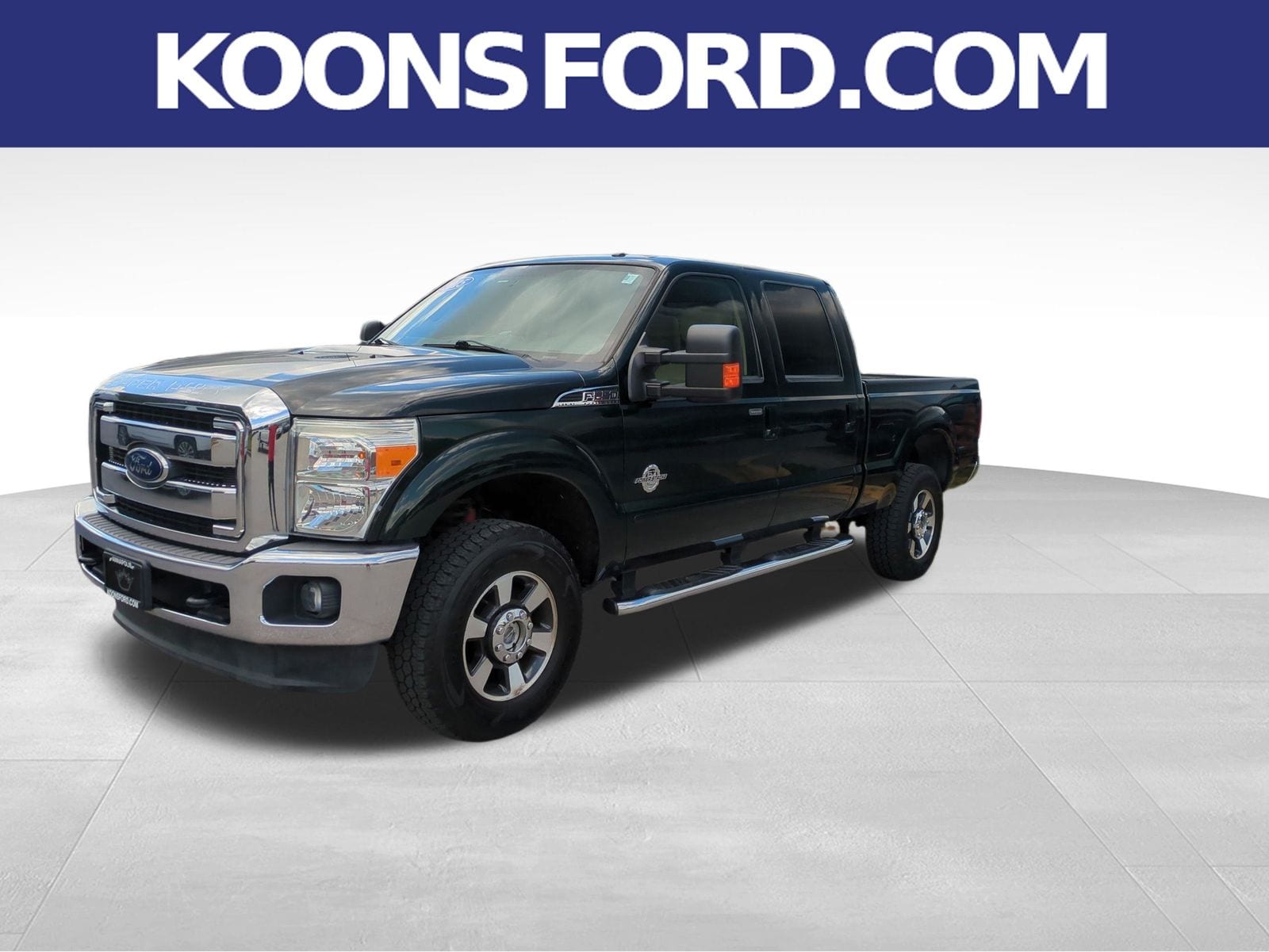 2015 Ford F-250 XLT 4x4 Crew Cab 172 in's photo