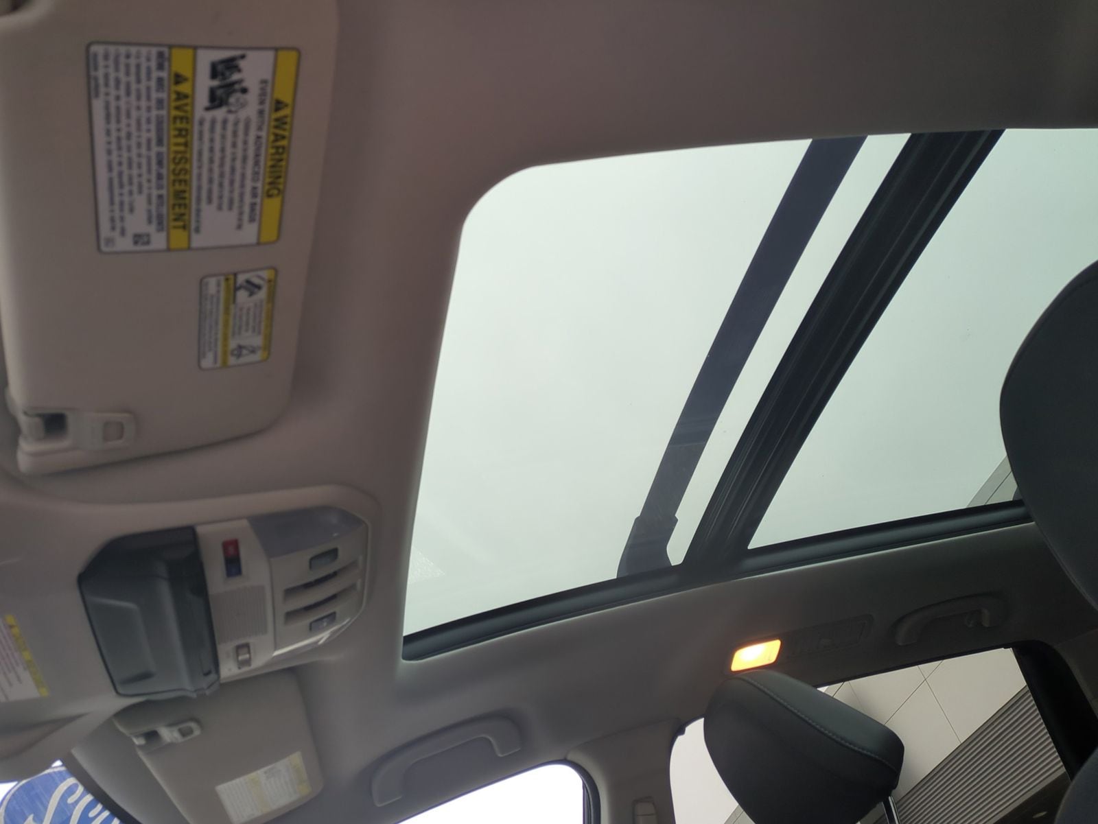 2022 Subaru Ascent Limited - Photo 21
