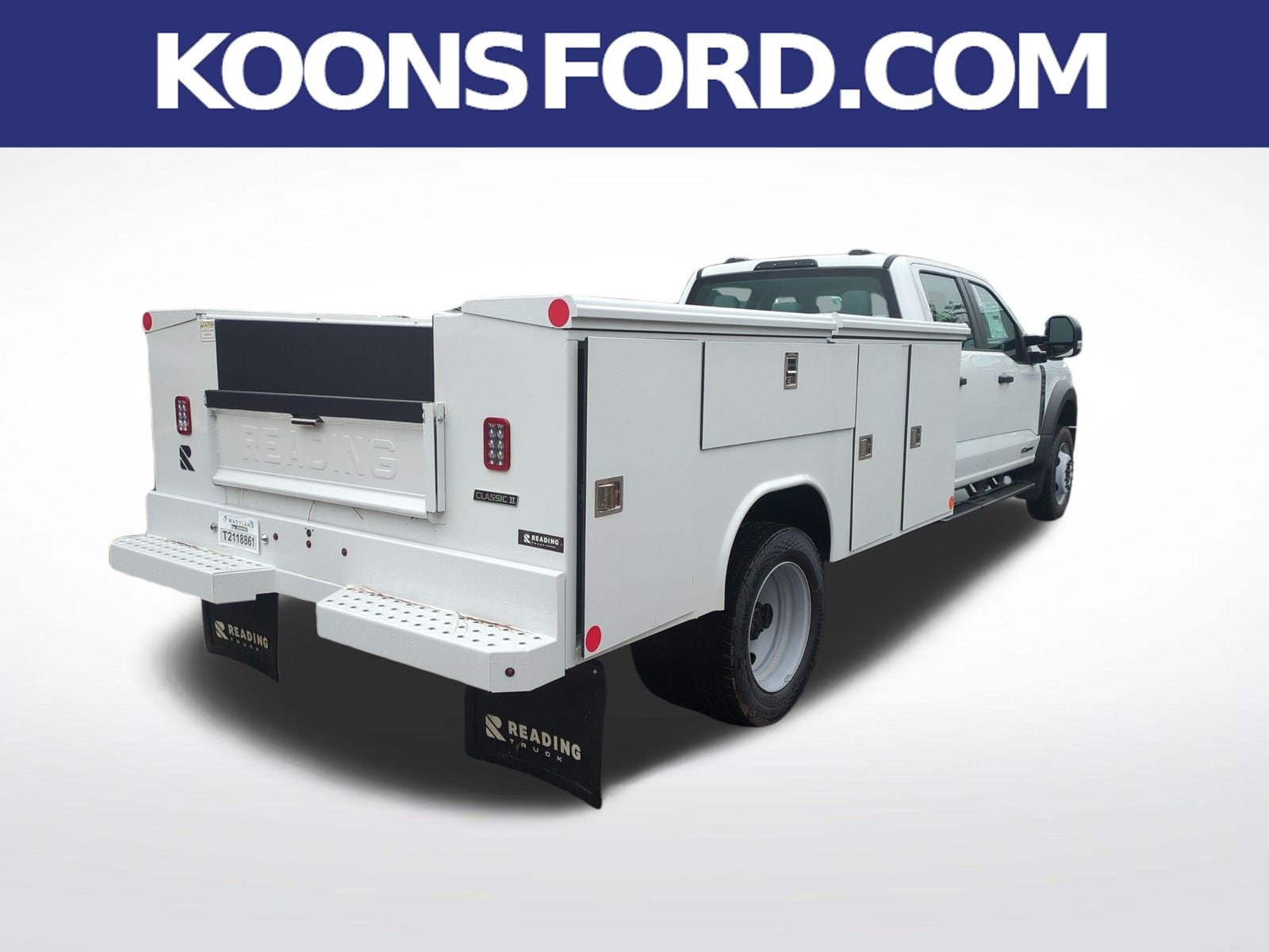 2024 Ford F-450 Super Duty Chassis Cab XL - Photo 7