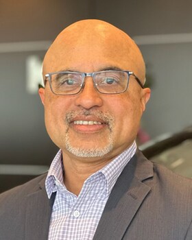 Staff member Andres Zavala from f7c91be42cfb