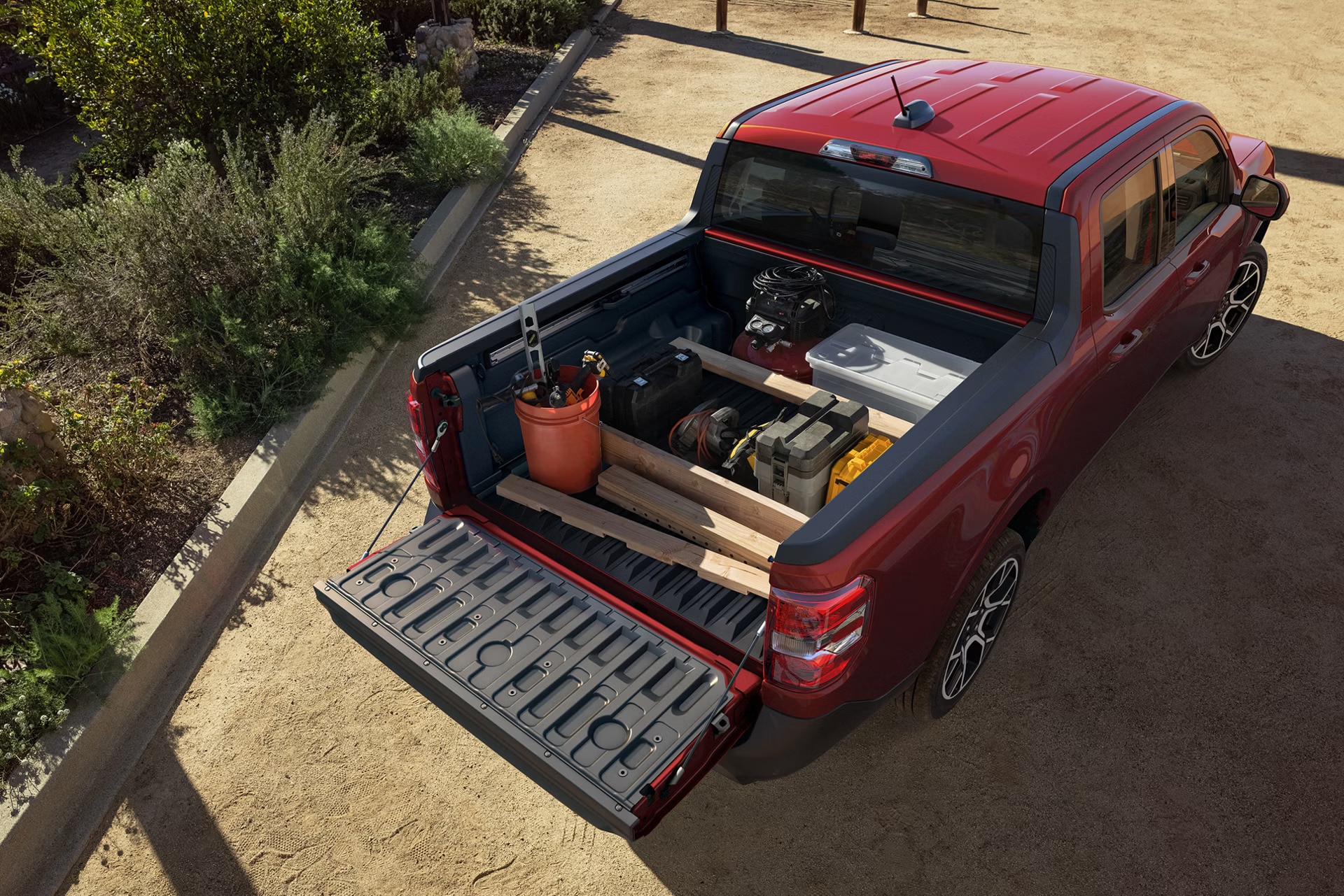 2026 Ford Maverick Flexbed cargo system