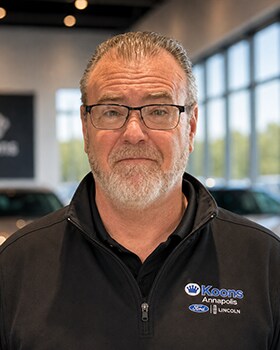 Staff member Mark Bowling from 95ae9c163576