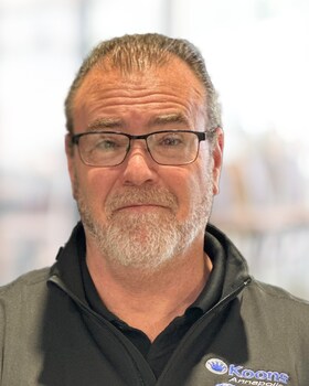 Staff member Mark Bowling from 95ae9c163576