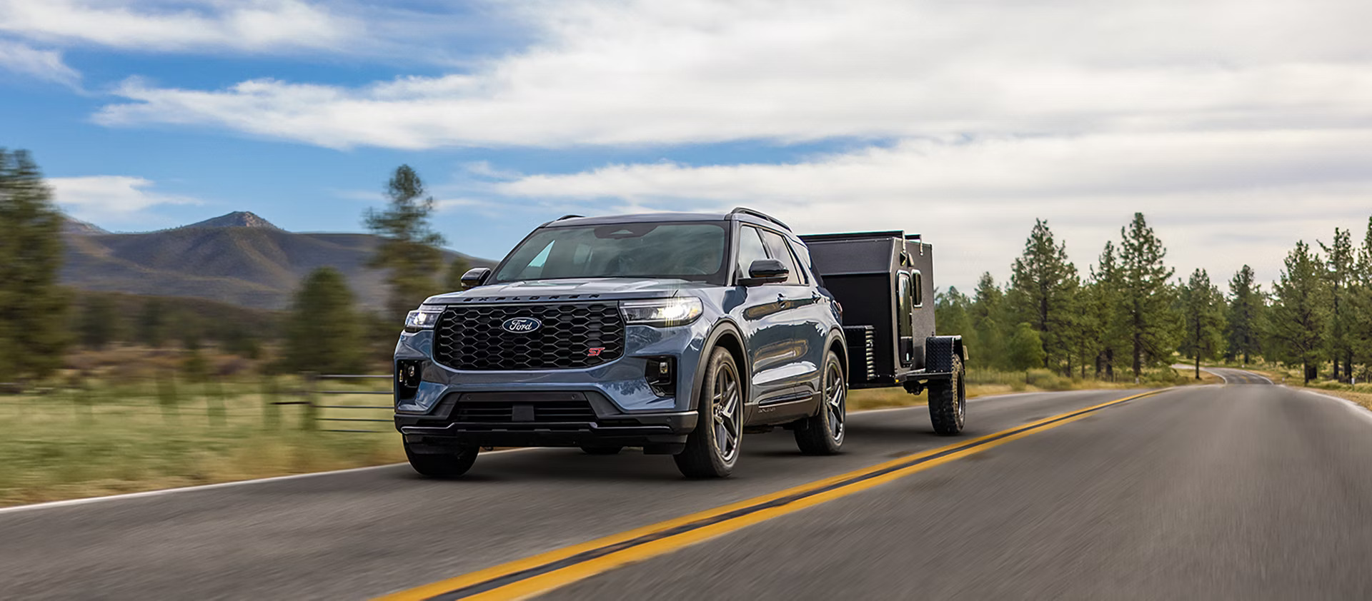 2027 Ford Explorer trims for daily driving and off-road use