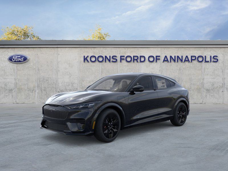 2025 Ford Mustang-Mach-e GT's photo