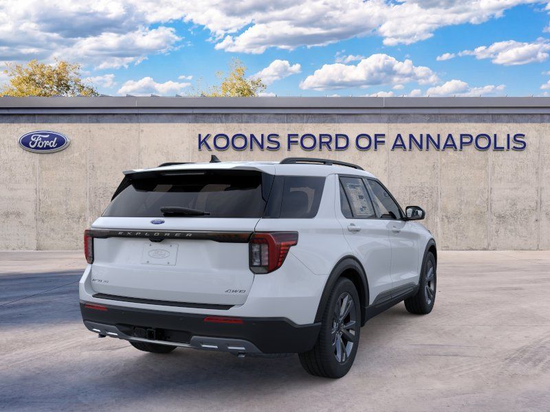 2026 Ford Explorer Active - Photo 8