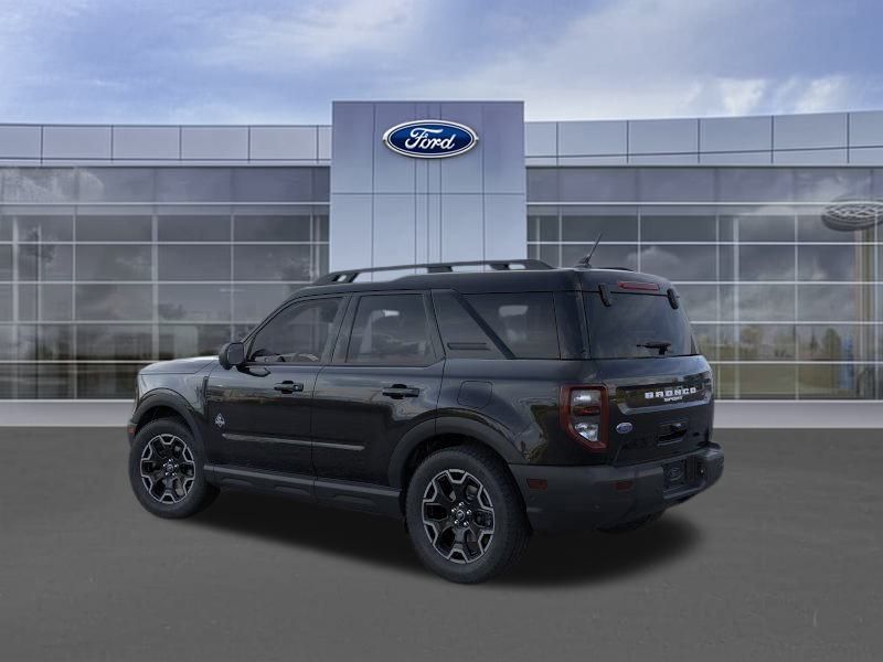 2025 Ford Bronco Sport Outer Banks photo 2