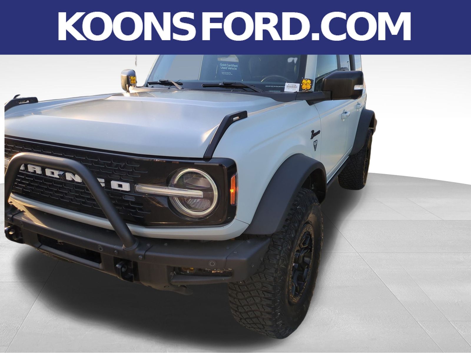 2021 Ford Bronco 4-Door First Edition's photo