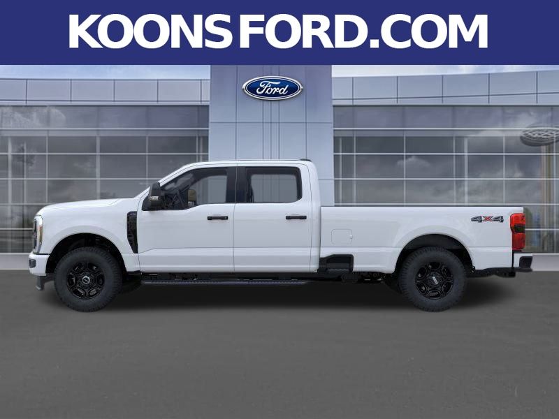 2026 Ford F-350 photo 3