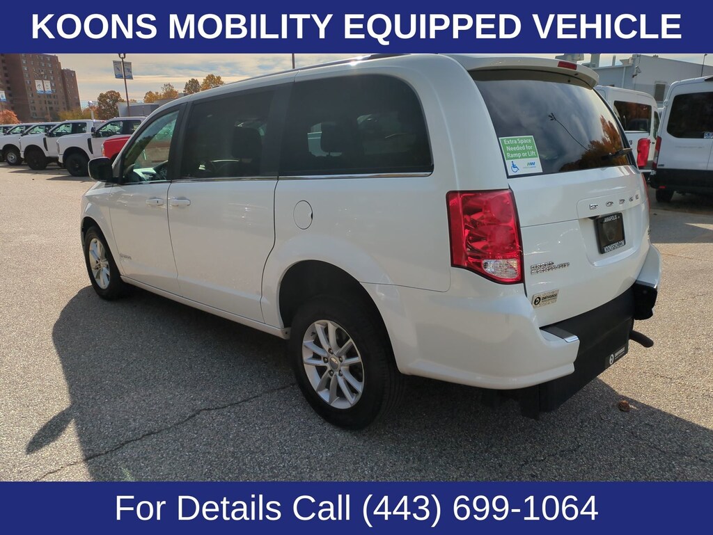 Used 2019 Dodge Grand Caravan SXT Minivan/Van
