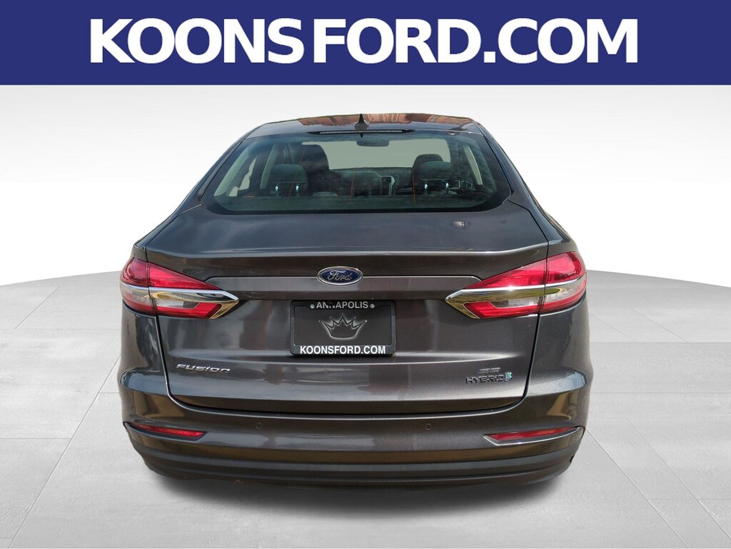 Used 2019 Ford Fusion Hybrid SE Sedan