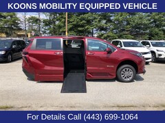2024 Toyota Sienna XLE Minivan/Van