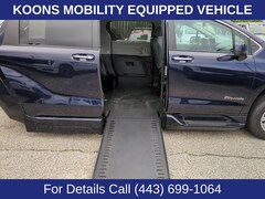 2024 Toyota Sienna XLE Minivan/Van