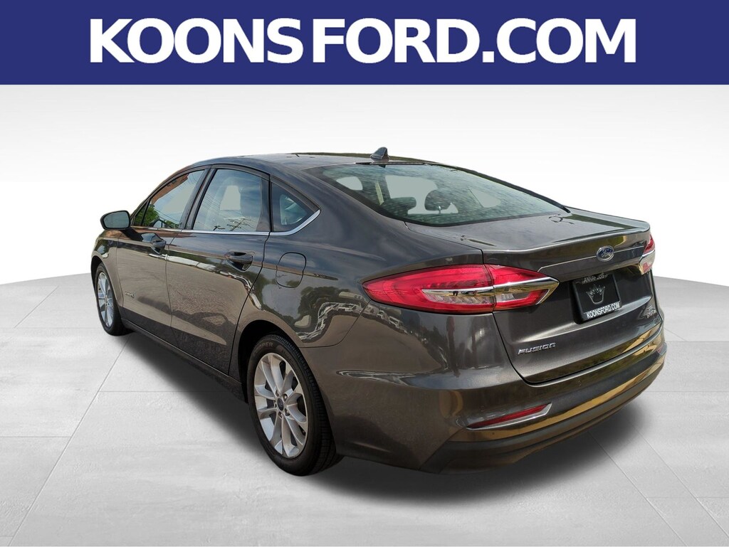 Used 2019 Ford Fusion Hybrid SE Sedan