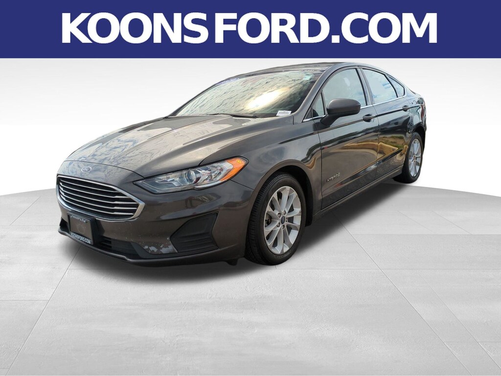 Used 2019 Ford Fusion Hybrid SE Sedan