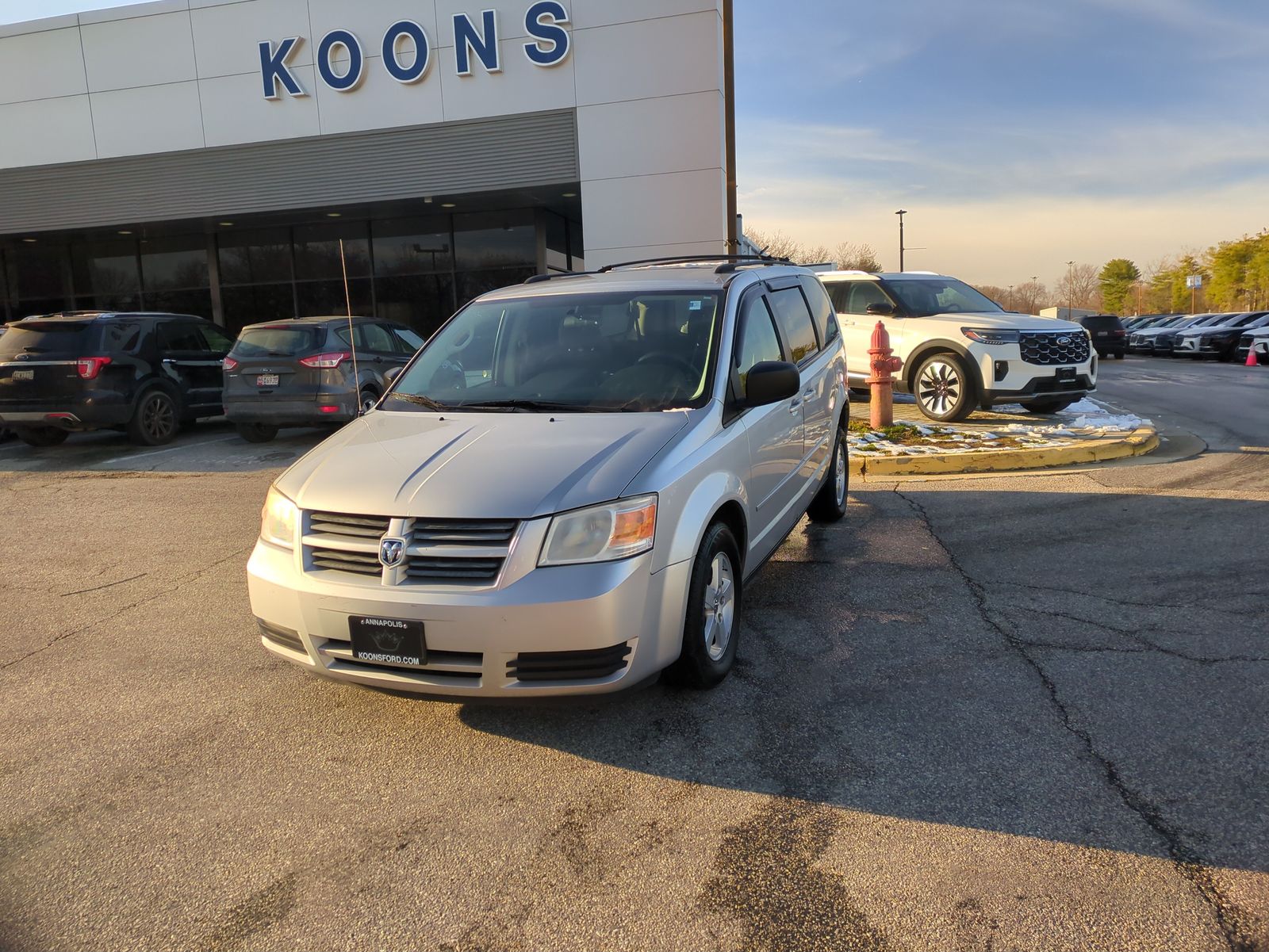 2010 Dodge Grand Caravan SE's photo