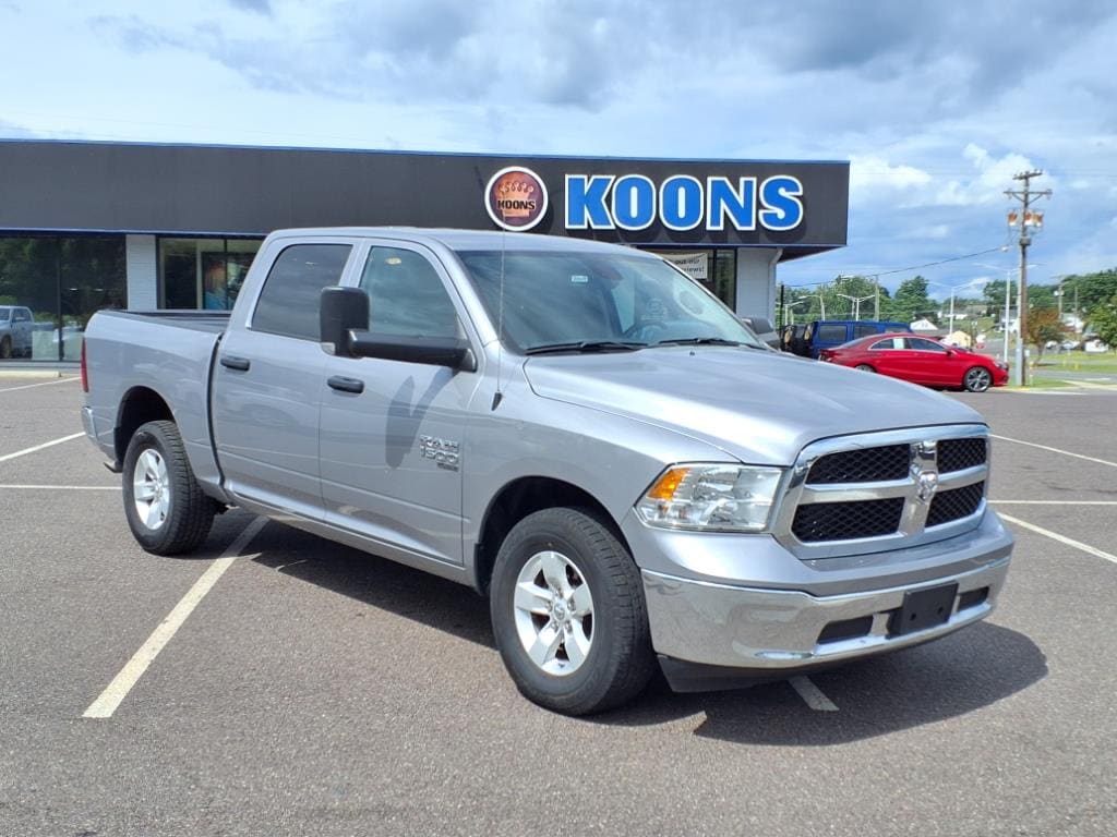 2023 RAM Ram 1500 Classic Warlock's photo