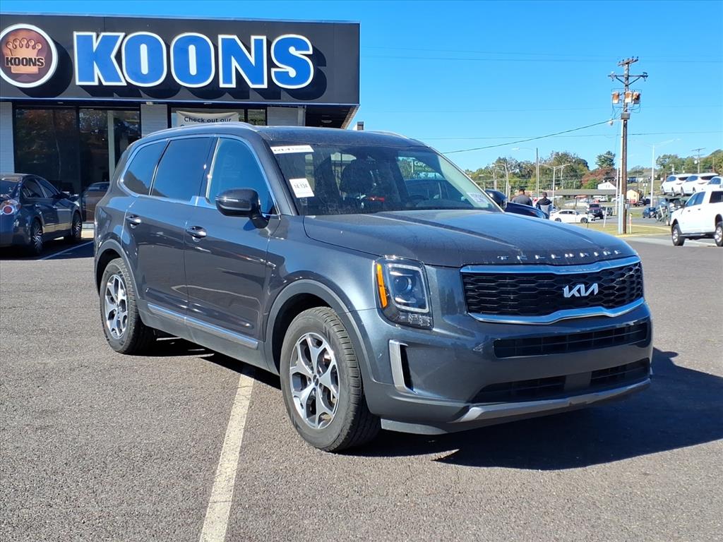 2022 Kia Telluride EX's photo