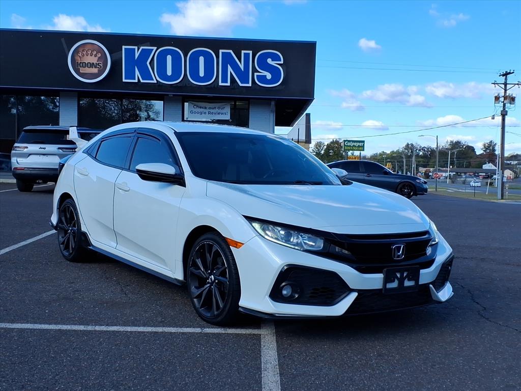 2018 Honda Civic Hatchback Sport's photo