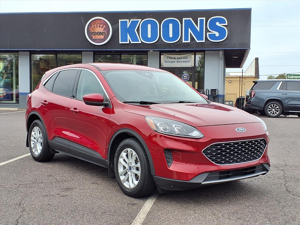 2020 Ford Escape SE's photo