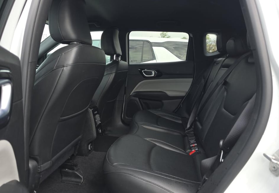 2025 Jeep Compass Limited - Photo 14