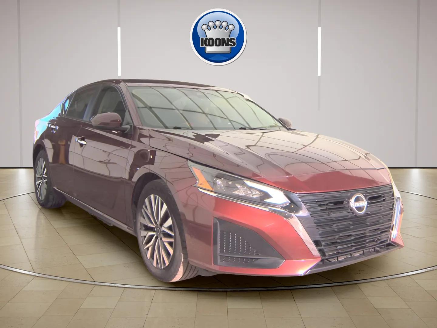 2023 Nissan Altima SV
