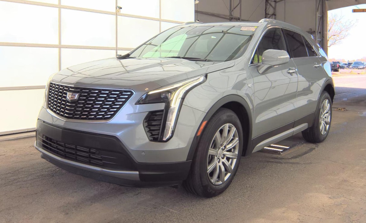 2023 Cadillac XT4 Premium Luxury's photo