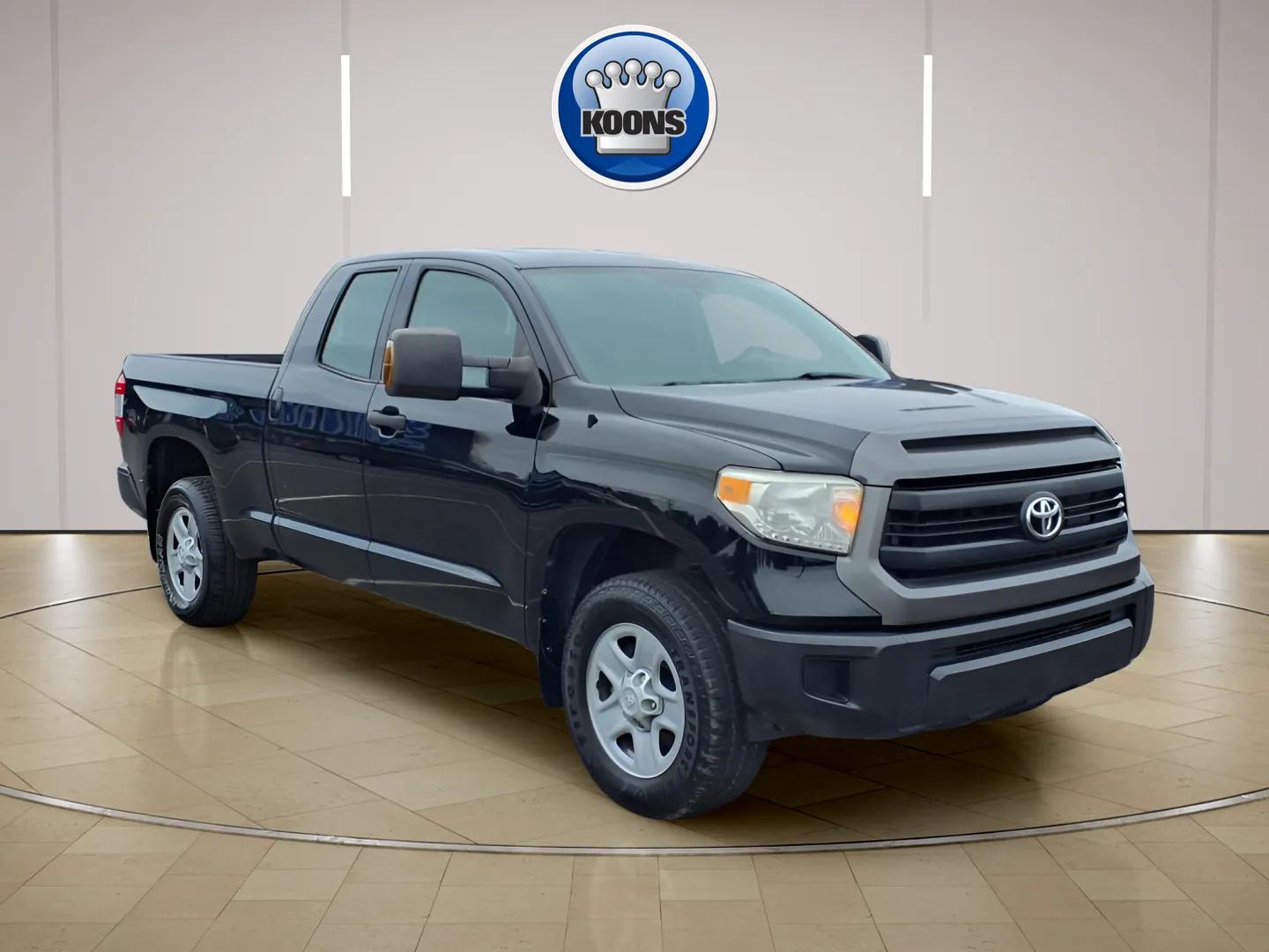 2017 Toyota Tundra SR's photo