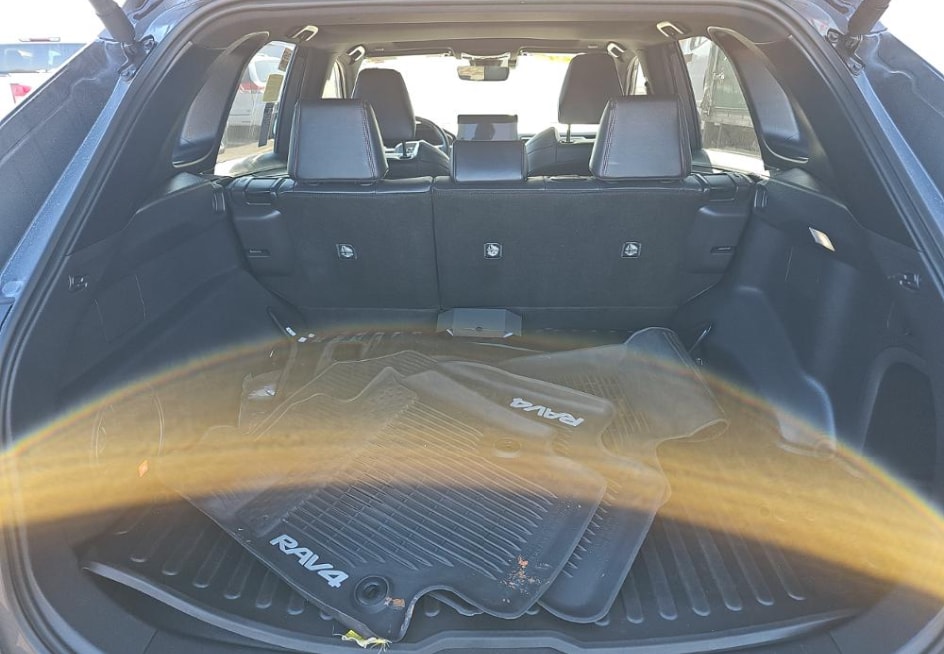 2024 Toyota RAV4 XSE - Photo 11