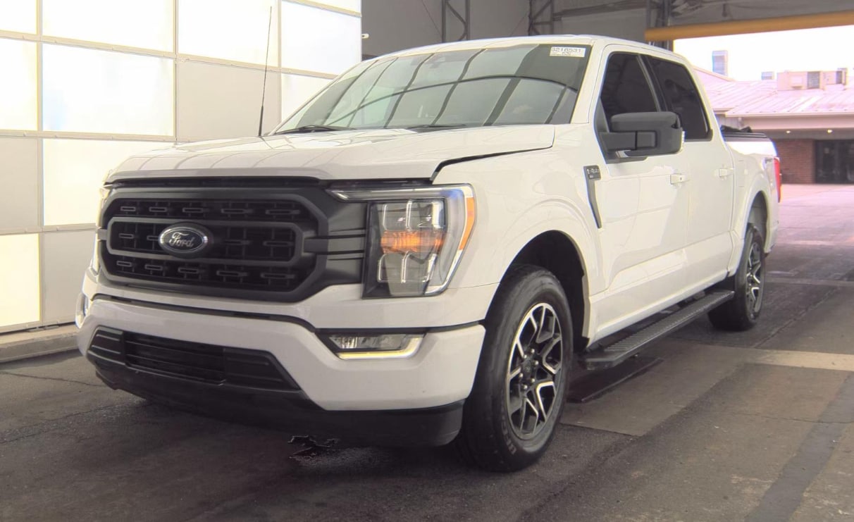 2021 Ford F-150 XLT SuperCrew 5-1/2 Box's photo