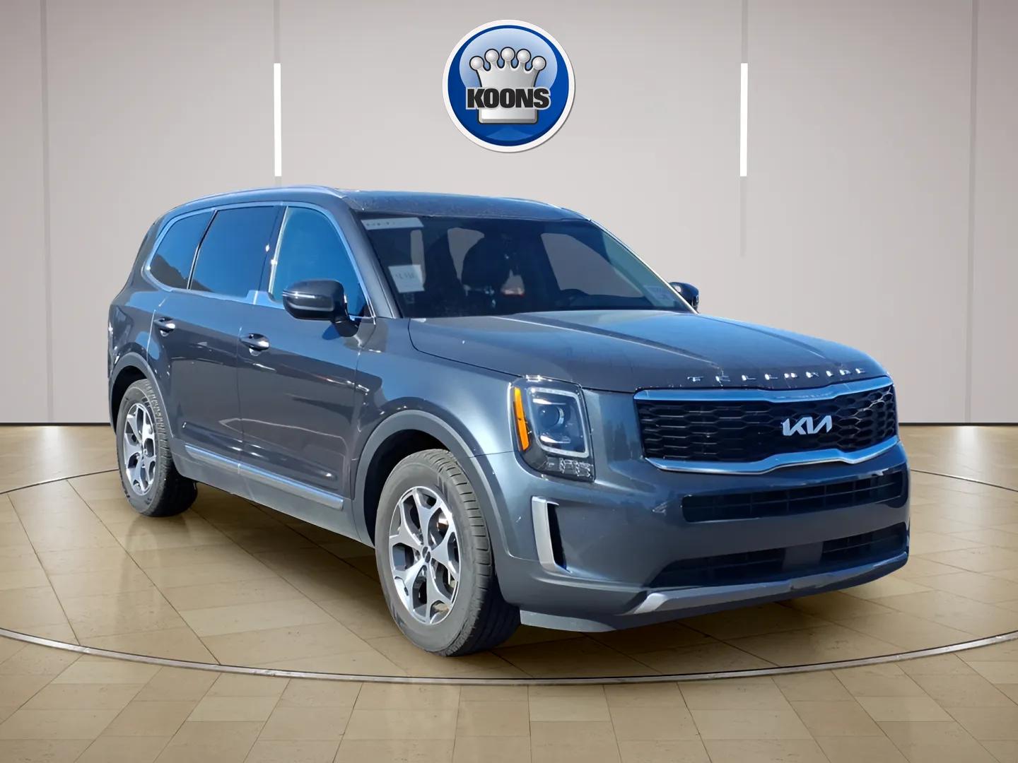 2022 Kia Telluride EX's photo