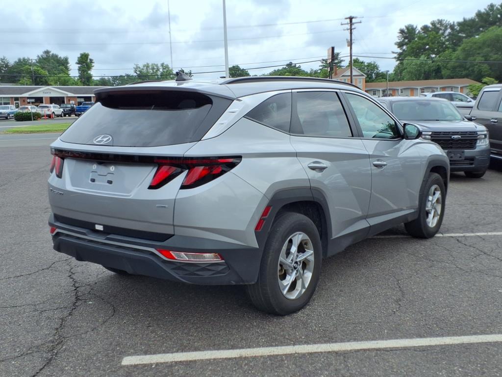 2024 Hyundai Tucson SEL photo 2