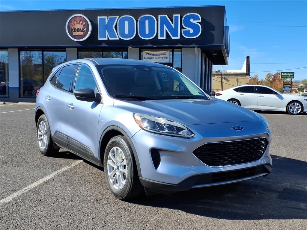 2022 Ford Escape SE's photo