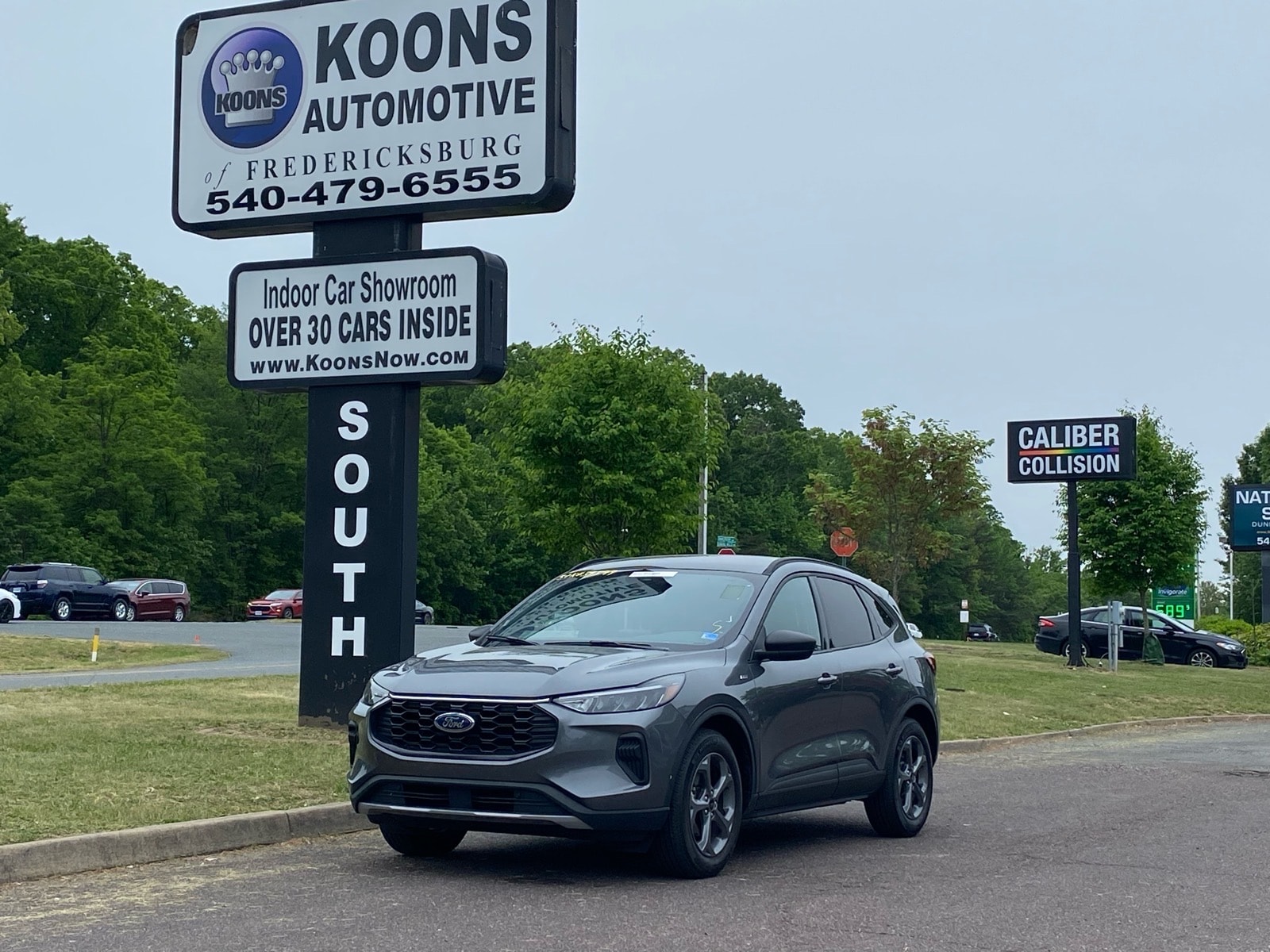 2025 Ford Escape ST-Line FWD's photo