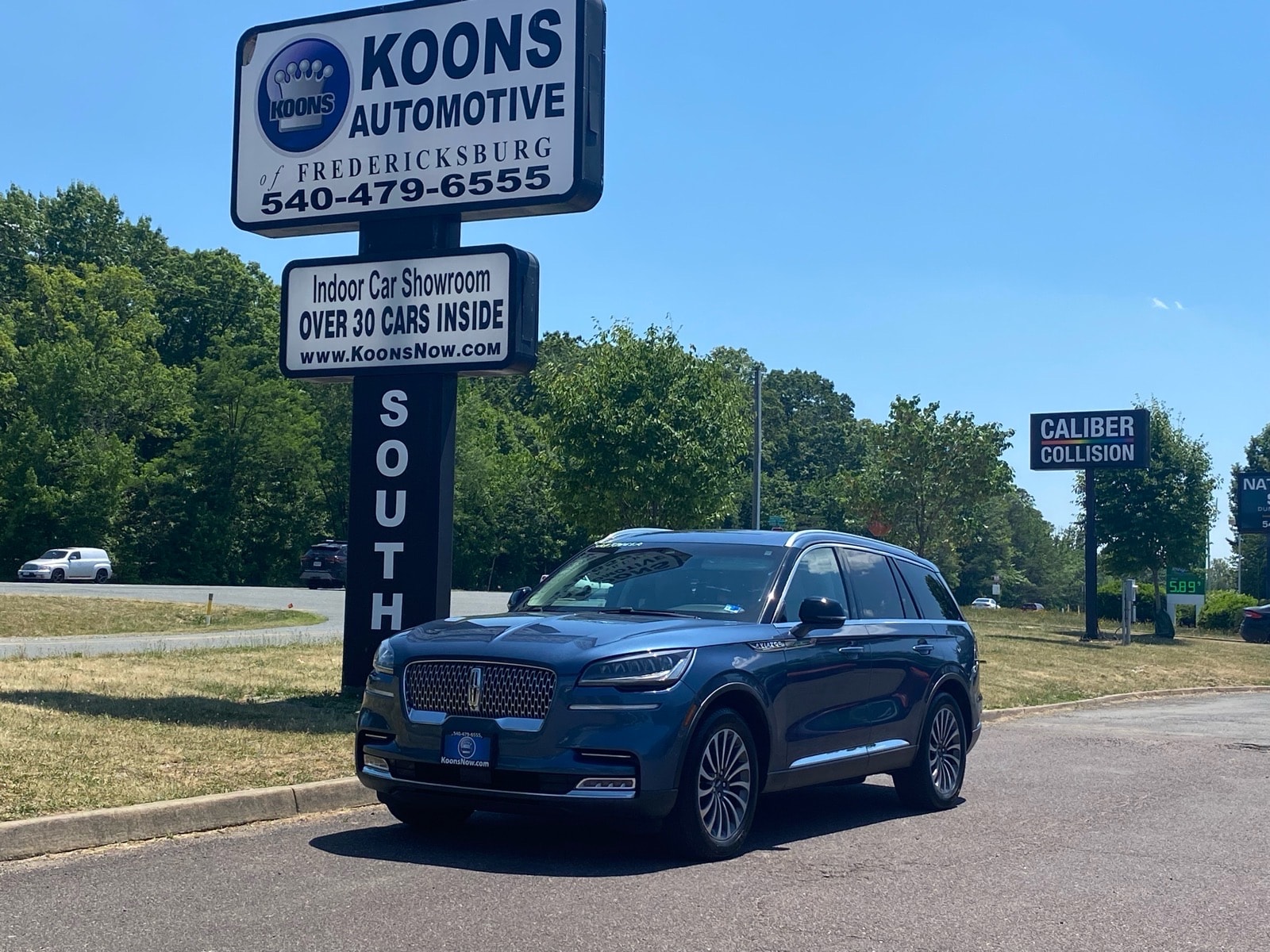 2020 Lincoln Aviator Reserve AWD's photo