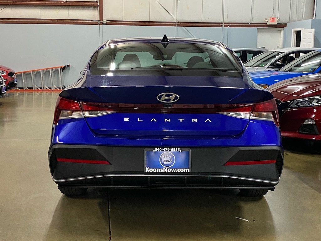 Used 2024 Hyundai Elantra SEL Sedan