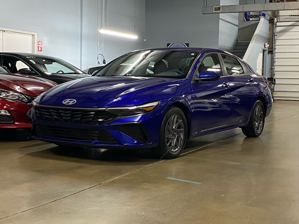 Used 2024 Hyundai Elantra SEL Sedan