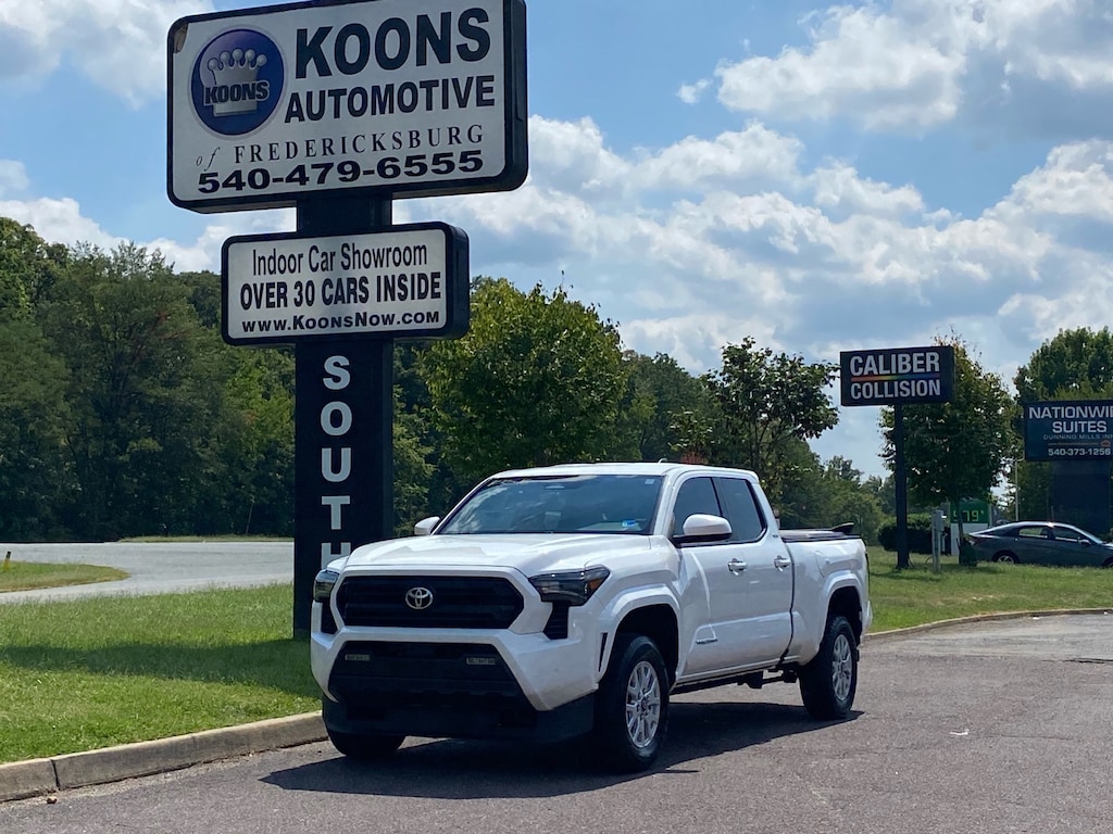Used 2024 Toyota Tacoma Truck Double Cab