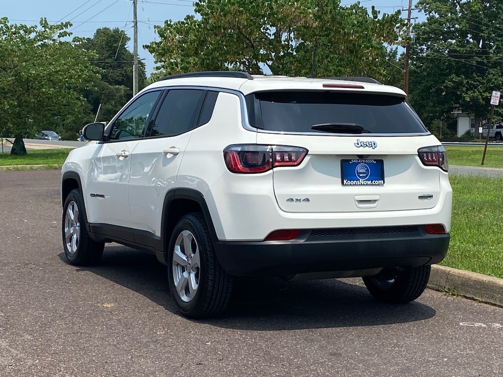 Used 2018 Jeep Compass Latitude 4x4 SUV