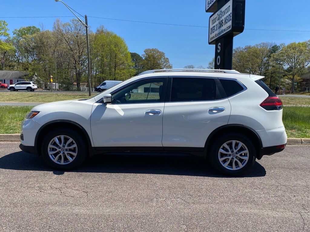 Used 2018 Nissan Rogue SV SUV