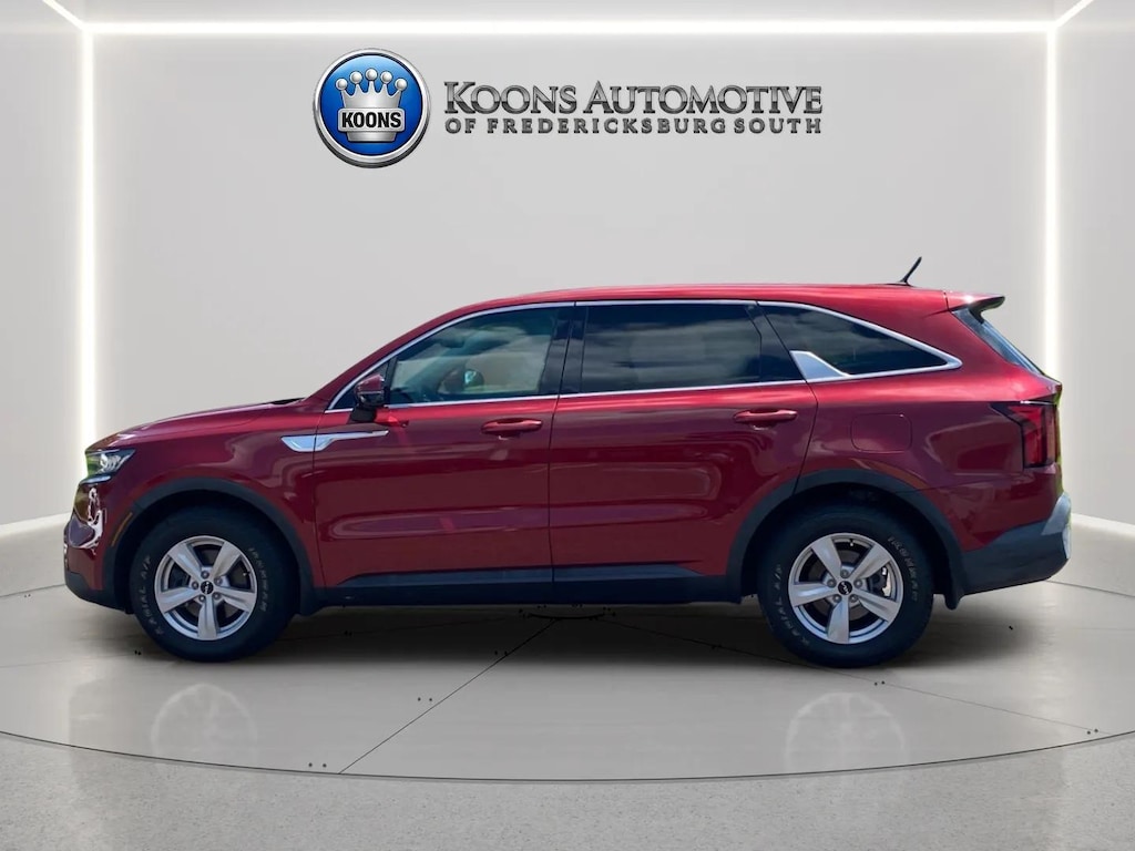 Used 2023 Kia Sorento LX SUV
