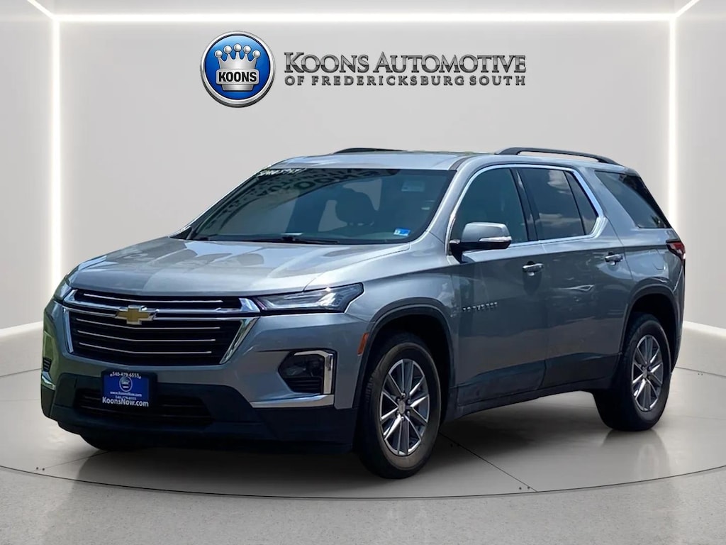 Used 2023 Chevrolet Traverse LT Cloth w/1LT SUV