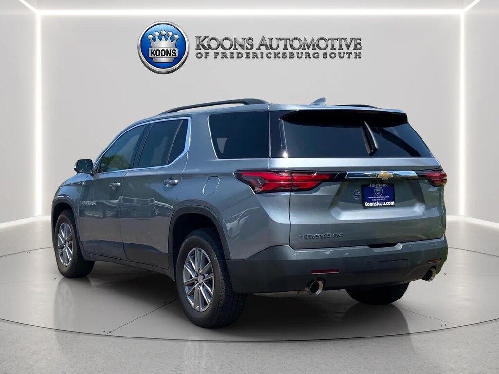 Used 2023 Chevrolet Traverse LT Cloth w/1LT SUV