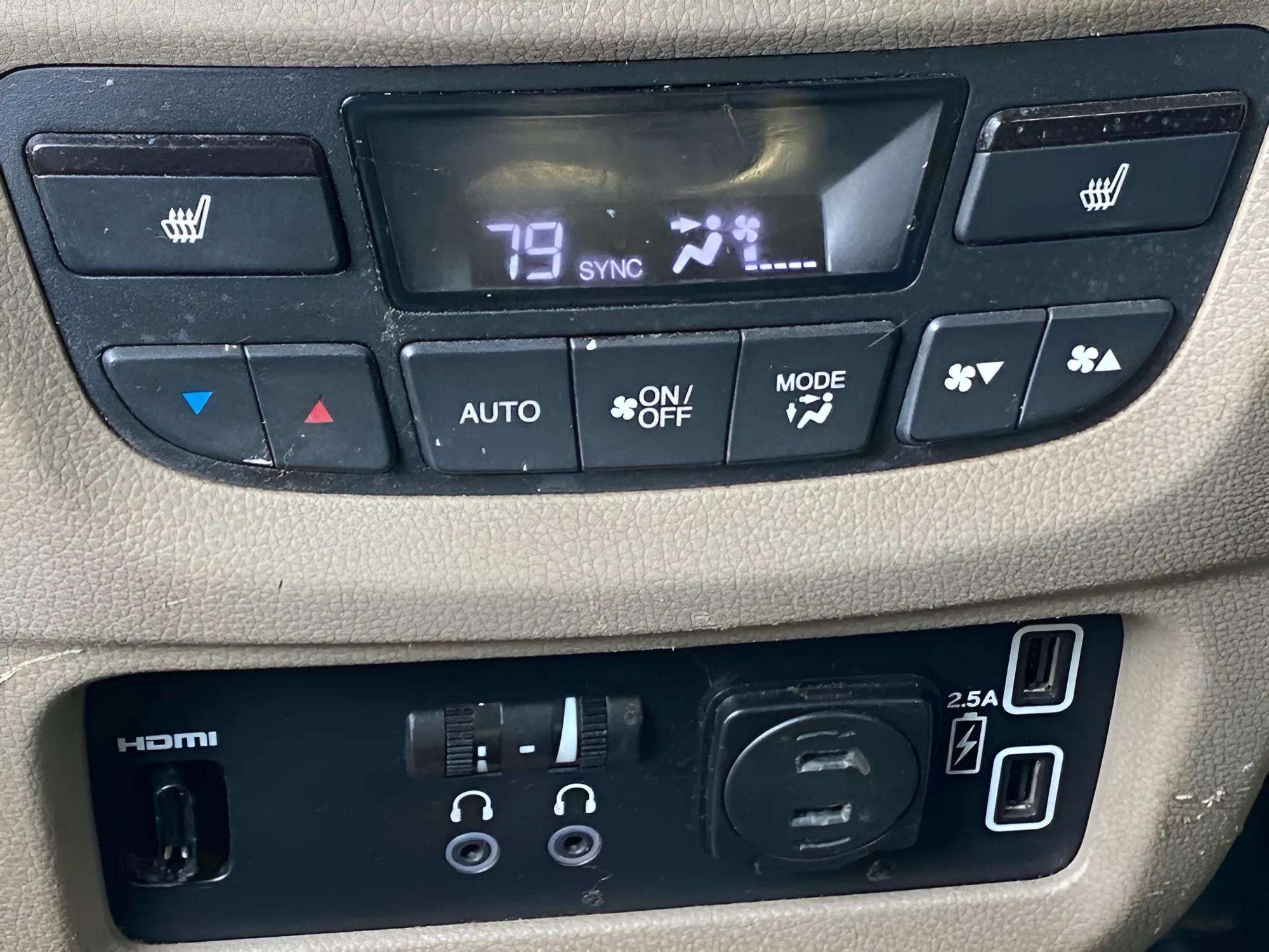 2019 Honda Pilot Touring - Photo 16
