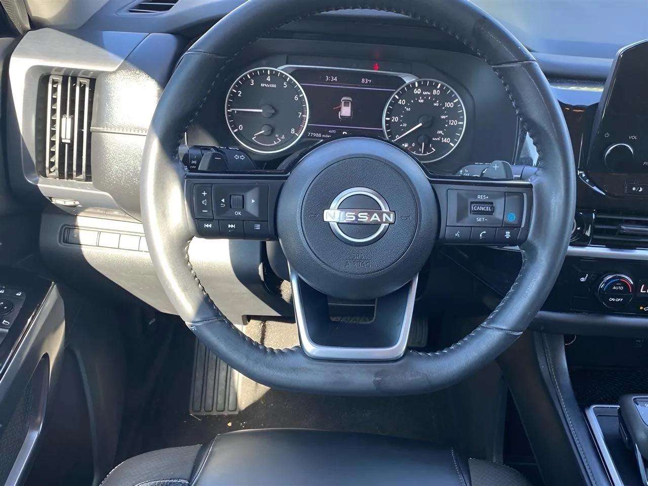 2022 Nissan Pathfinder SL - Photo 6