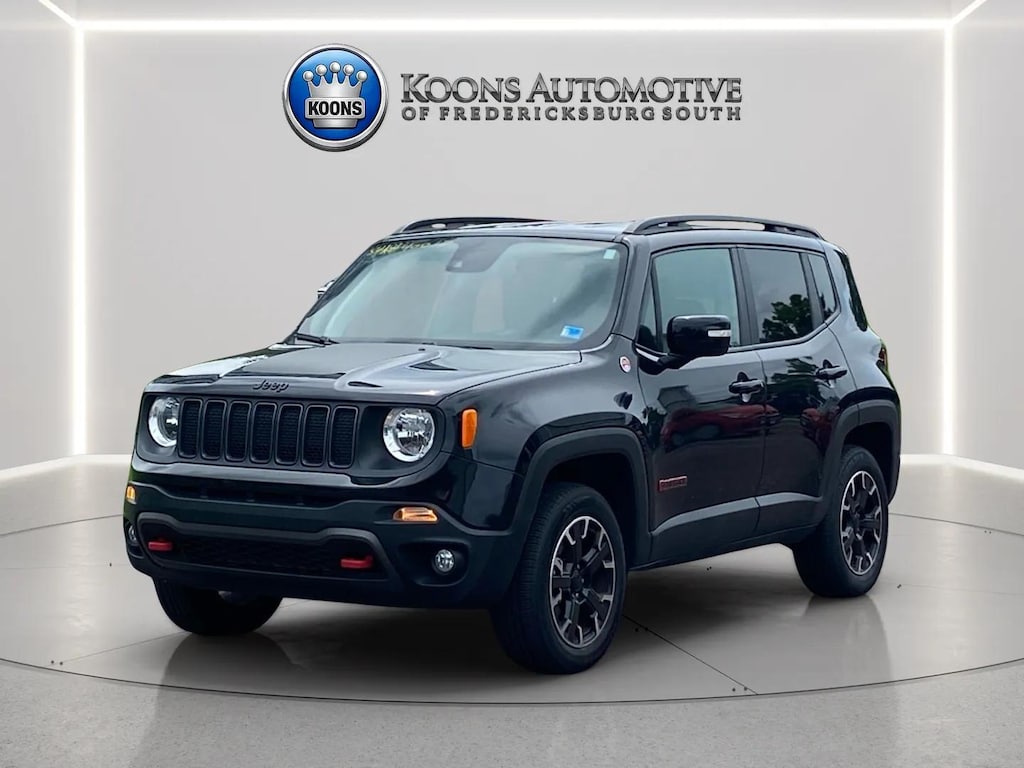 Used 2023 Jeep Renegade Trailhawk SUV