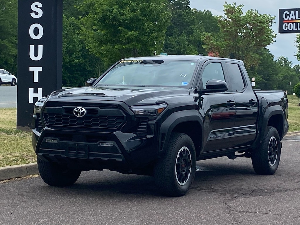 Used 2024 Toyota Tacoma Truck Double Cab
