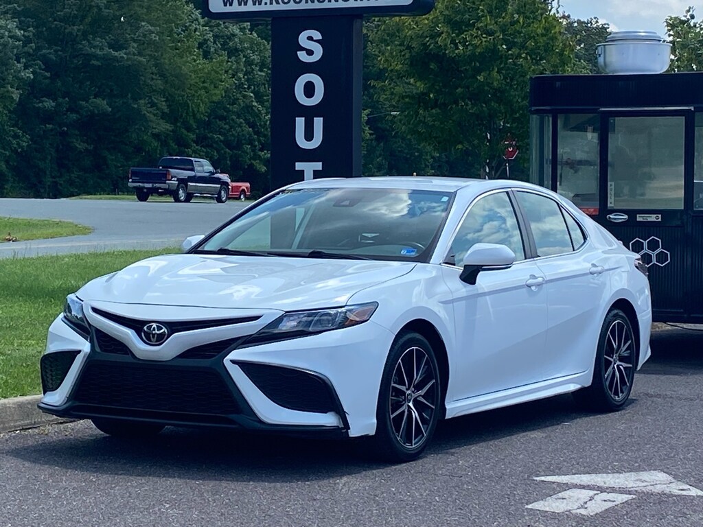 Used 2023 Toyota Camry SE Nightshade Sedan