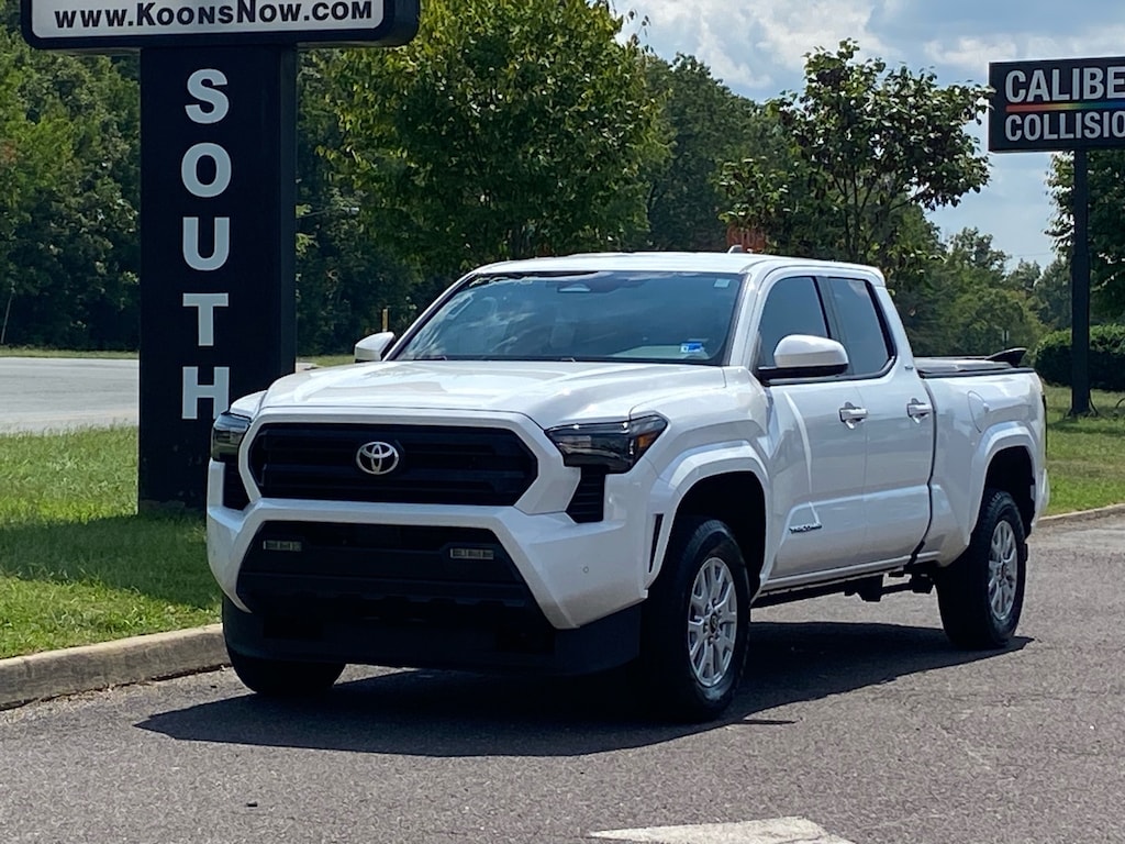 Used 2024 Toyota Tacoma Truck Double Cab